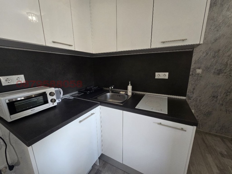 Myytävänä  Studio Sofia , Tsentar , 35 neliömetriä | 36887400 - kuva [6]