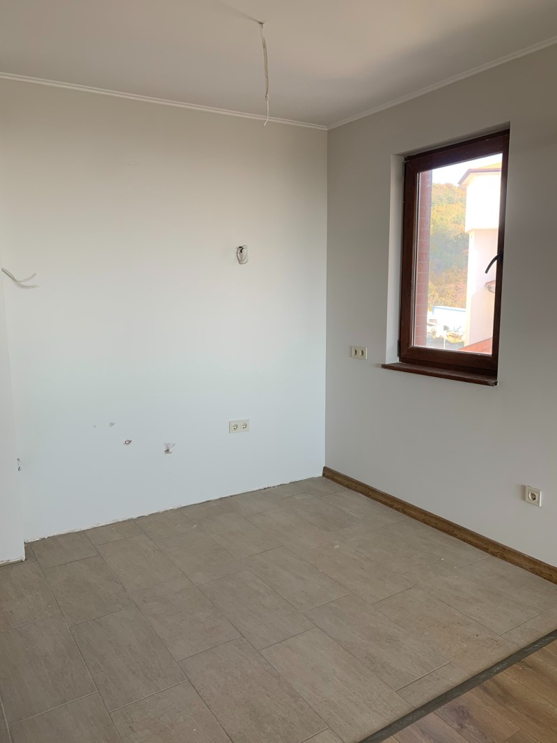 Na sprzedaż  1 sypialnia Warna , Winica , 84 mkw | 99369970 - obraz [17]