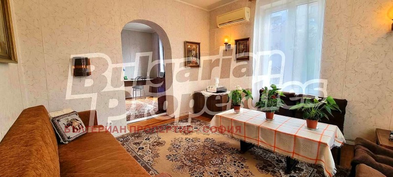 Na prodej  2 ložnice Sofia , Centar , 125 m2 | 10645113 - obraz [2]