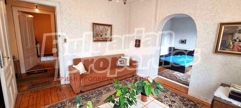 En venta  2 dormitorios Sofia , Tsentar , 125 metros cuadrados | 10645113 - imagen [3]