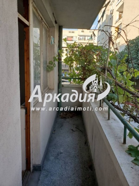 Eladó  2 hálószobás Plovdiv , Centar , 90 négyzetméter | 66861809 - kép [9]