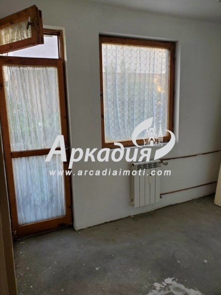 Eladó  2 hálószobás Plovdiv , Centar , 90 négyzetméter | 66861809 - kép [4]