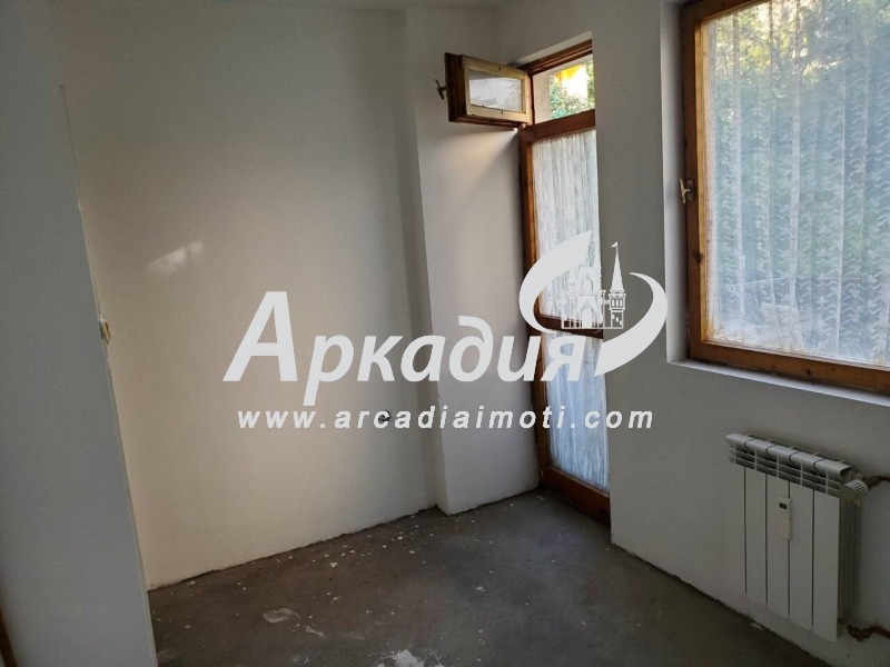 Eladó  2 hálószobás Plovdiv , Centar , 90 négyzetméter | 66861809 - kép [2]