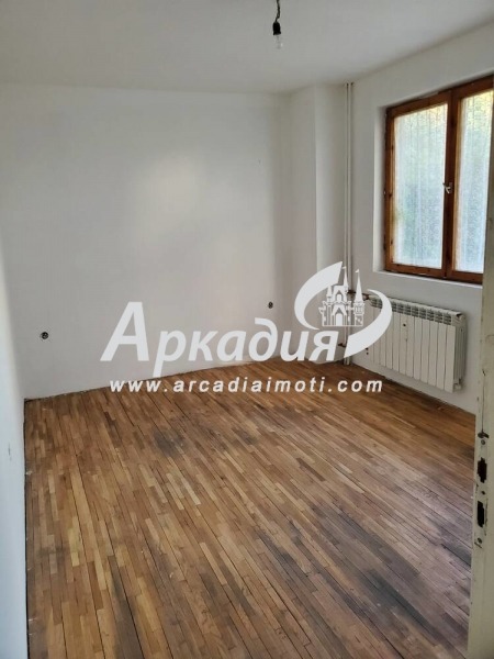 Eladó  2 hálószobás Plovdiv , Centar , 90 négyzetméter | 66861809 - kép [3]