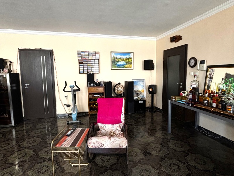 Zu verkaufen  2 Schlafzimmer Sofia , Hladilnika , 138 qm | 90156278 - Bild [2]