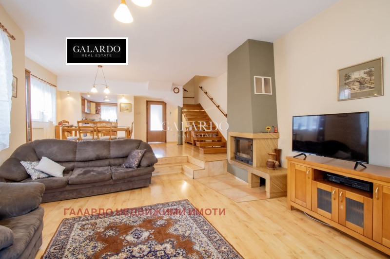 Продава КЪЩА, град София, гр. Банкя • 799999 € / 1564662.04 лв. • 49966269 1