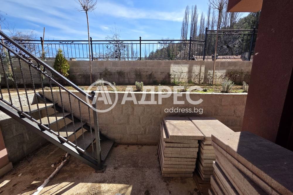 Продава КЪЩА, гр. София, с. Панчарево, снимка 12 - Къщи - 55362575