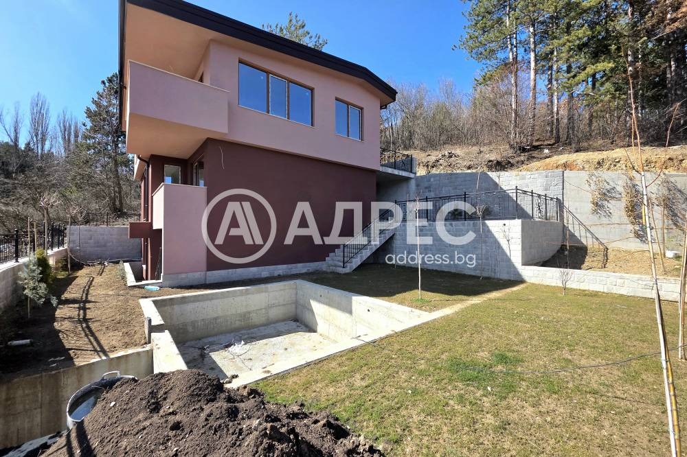 Продава КЪЩА, гр. София, с. Панчарево, снимка 10 - Къщи - 55362575