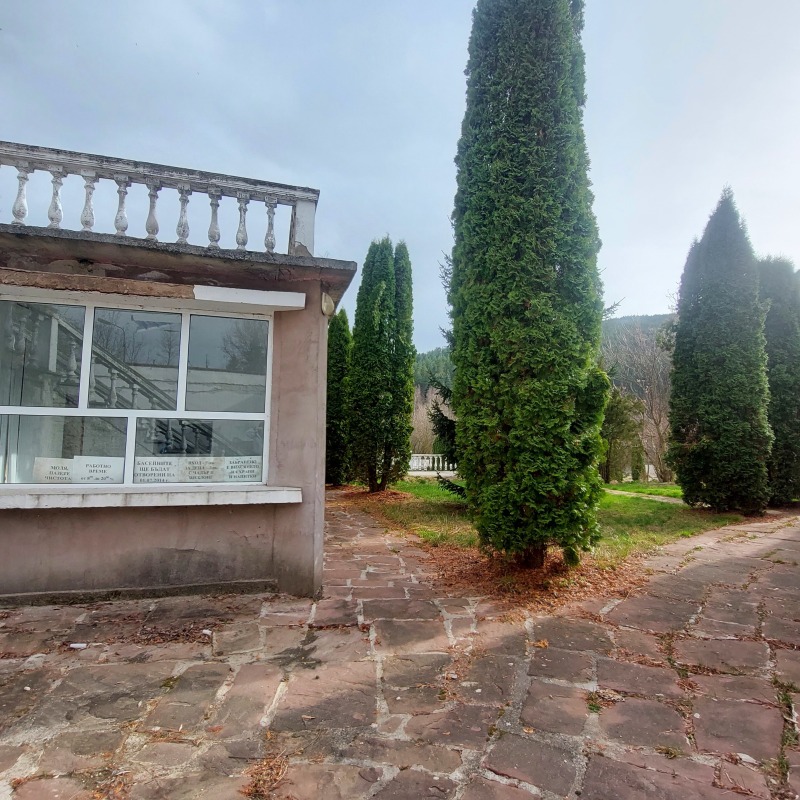 Продава КЪЩА в област Перник, гр. Брезник - 82 кв.м / 240 000 € » 469 399.20 лв., БКС БРЕЗНИК