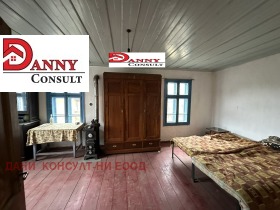 Продажба на имоти в с. Ресен, област Велико Търново - изображение 14 