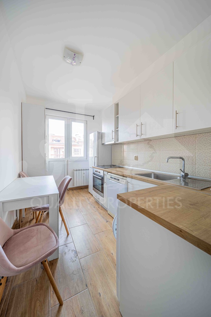 Продава 2-СТАЕН, гр. София, Център, снимка 5 - Апартаменти - 53465250