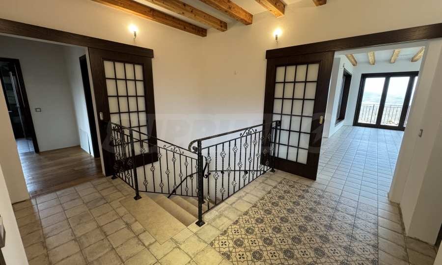 Продава КЪЩА, гр. Елена, област Велико Търново, снимка 12 - Къщи - 54454984