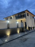 Продава КЪЩА, град Плевен, Широк център • 475000 € / 929019.25 лв. • 89737818 1