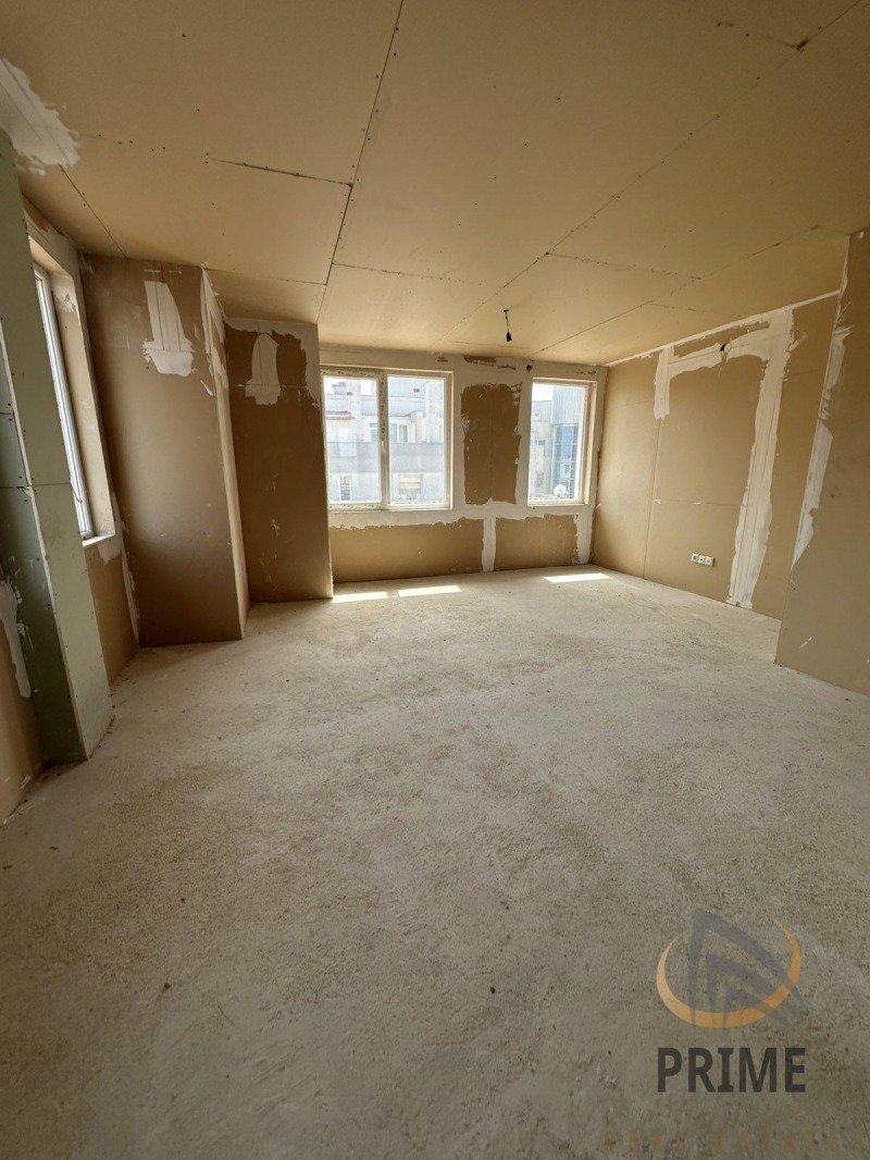 À vendre  1 chambre Bourgas , Meden roudnik - zona A , 66 m² | 82973320