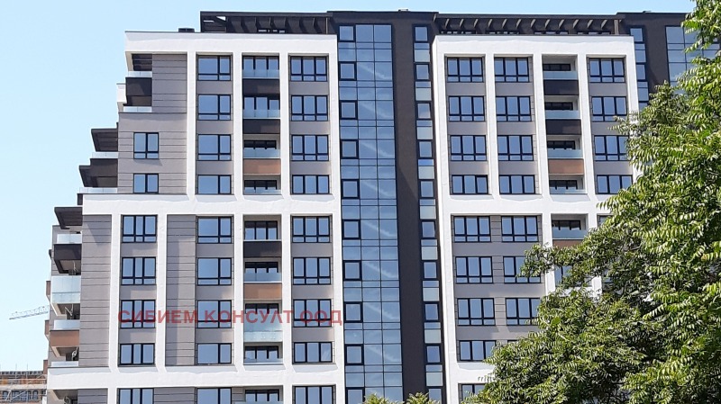 In vendita  2 camere da letto Sofia , Serdika , 125 mq | 20155162