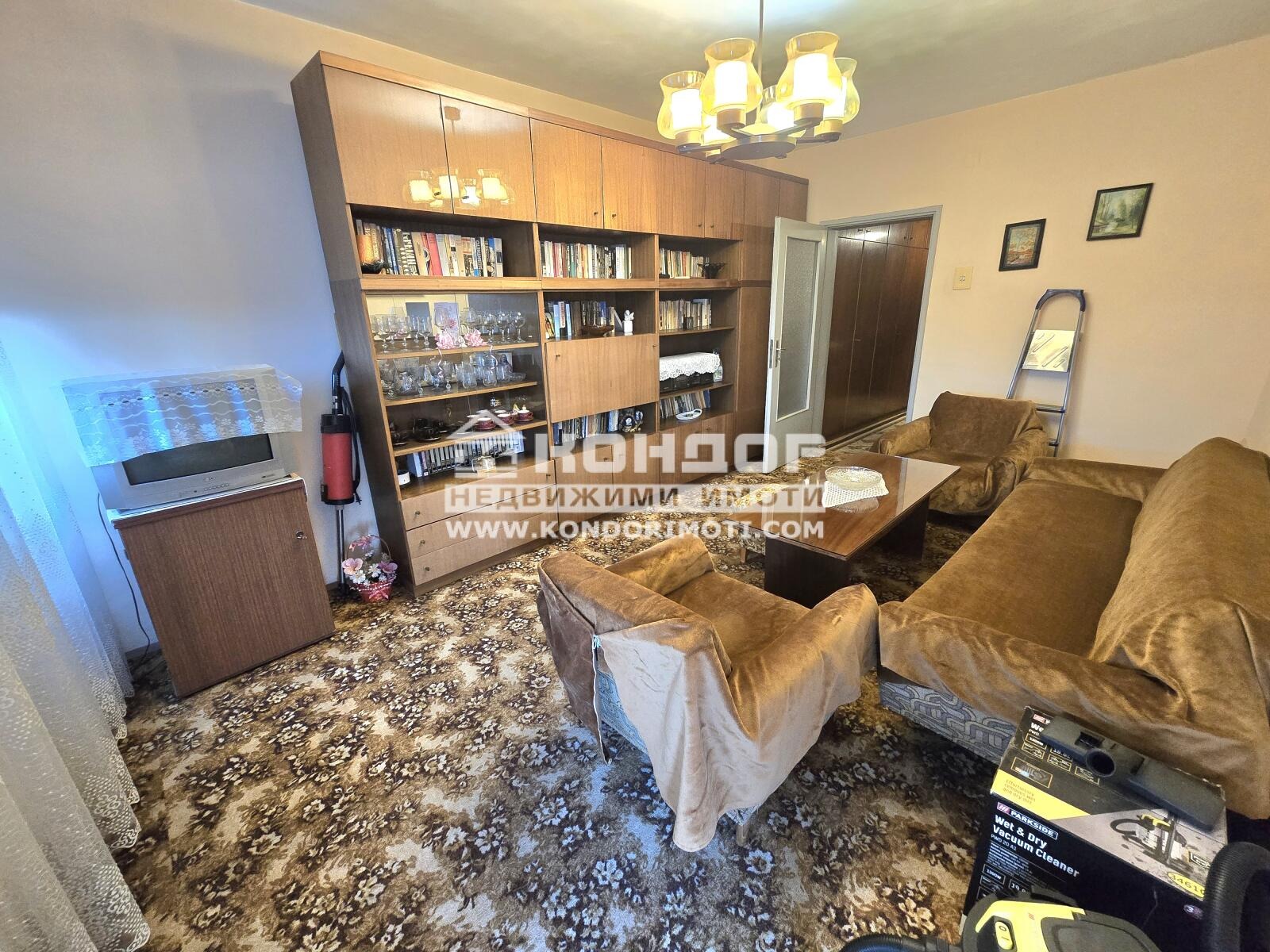 Продава 3-СТАЕН, гр. Пловдив, Център, снимка 2 - Апартаменти - 54108792