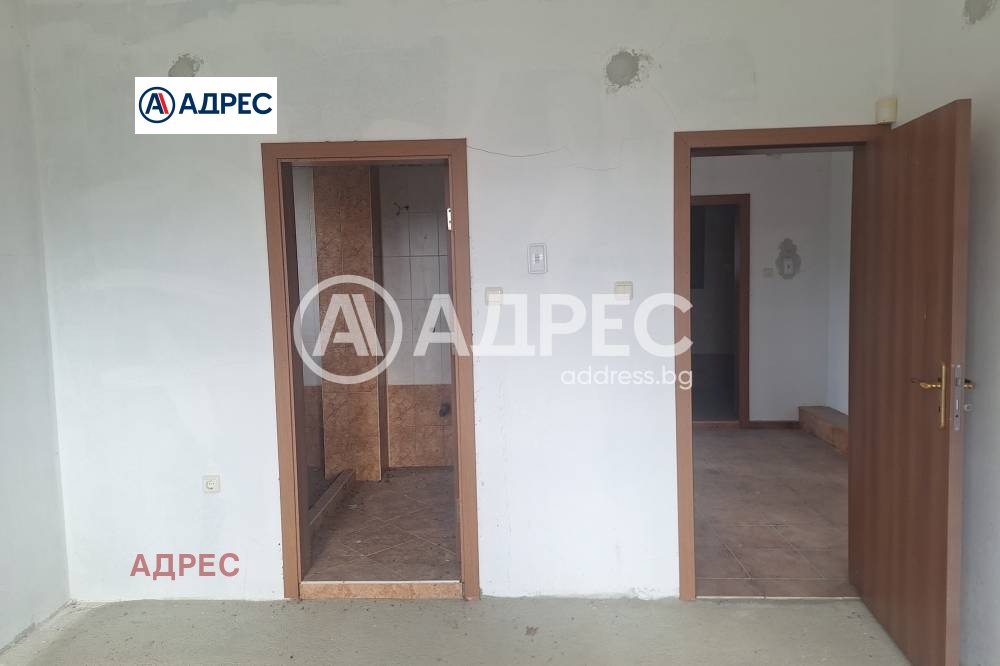 Продава КЪЩА, с. Църква, област Добрич, снимка 17 - Къщи - 54821573