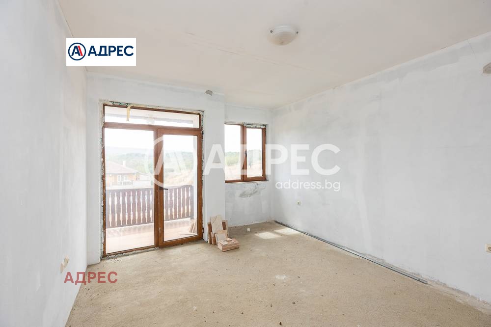 Продава КЪЩА, с. Църква, област Добрич, снимка 4 - Къщи - 54821573
