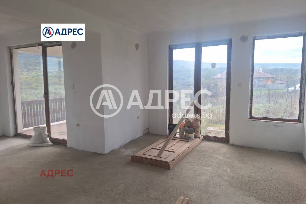 Продава КЪЩА, с. Църква, област Добрич, снимка 10 - Къщи - 54821573