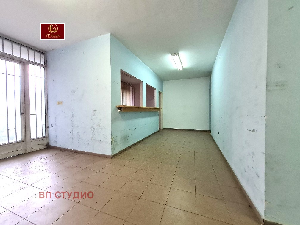 Продава МАГАЗИН, гр. София, Бъкстон, снимка 2 - Магазини - 54212765