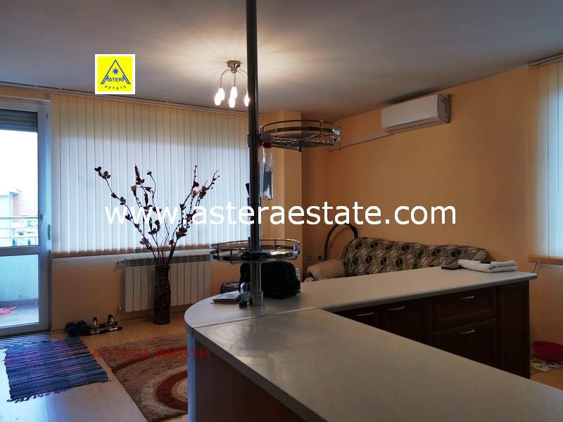 Продава  3-стаен град Благоевград , Освобождение , 64 кв.м | 34936253 - изображение [13]
