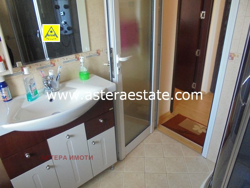 Продава  3-стаен град Благоевград , Освобождение , 64 кв.м | 34936253 - изображение [12]