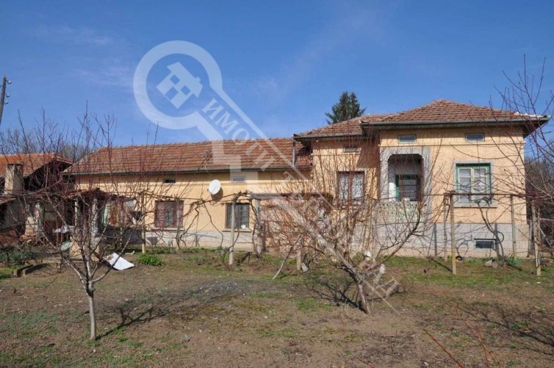 Продава  Къща, област Велико Търново, с. Хотница • 52 700 EUR • ID 92125578 — holmes.bg - [1] 