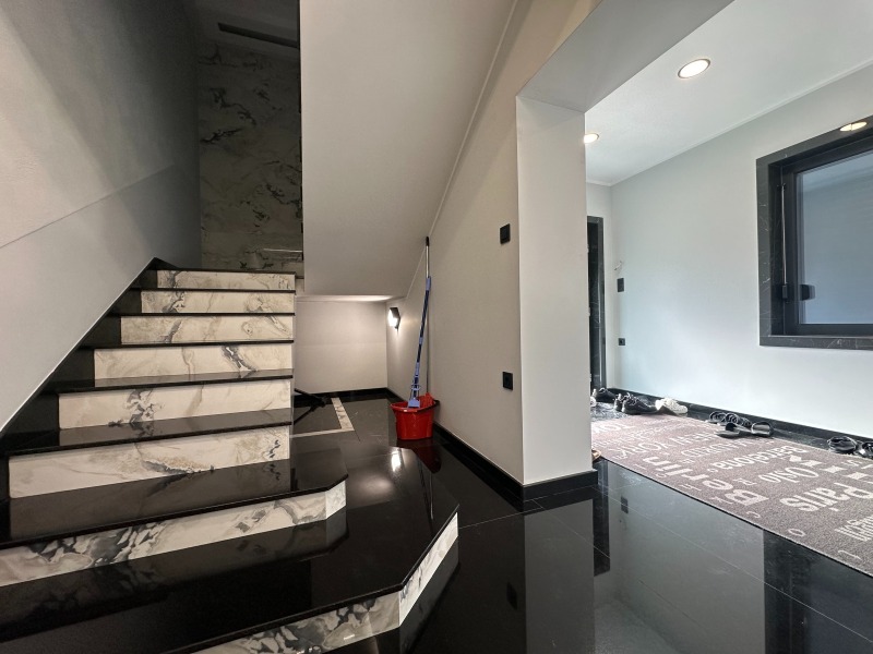 Продава  Къща област Варна , гр. Бяла , 180 кв.м | 17375495 - изображение [15]