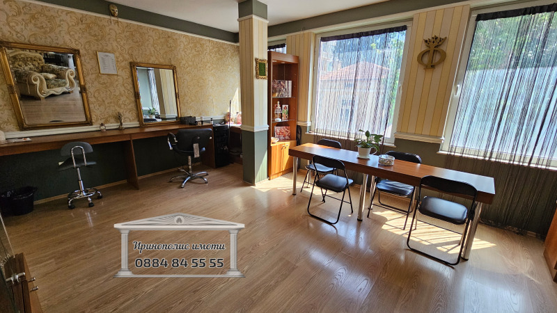 Продава  Магазин град Стара Загора , Център , 344 кв.м | 52315059 - изображение [8]