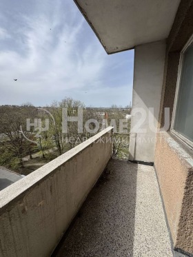 3 dormitoare Țentâr, Dobrici 12