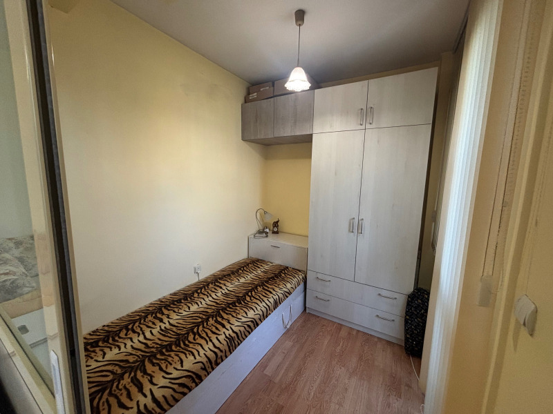 Продава  1-стаен град Пловдив , Южен , 53 кв.м | 52778078 - изображение [4]