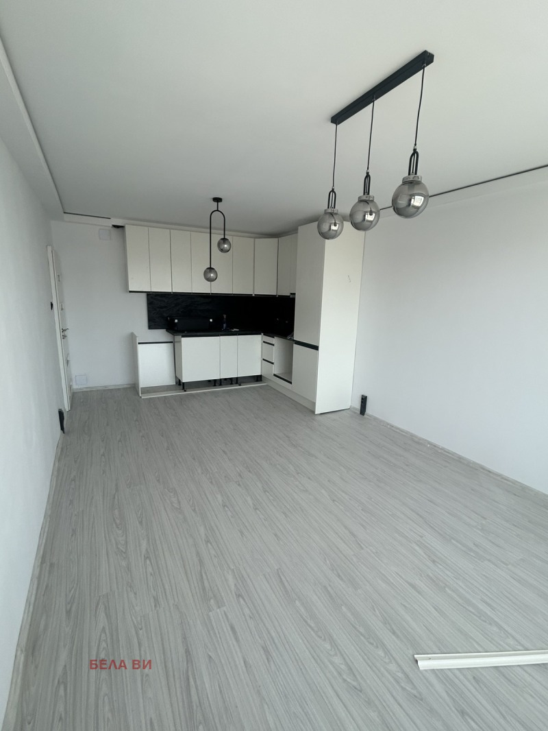 Продава  3-стаен град Перник , Мошино , 65 кв.м | 32290208 - изображение [3]