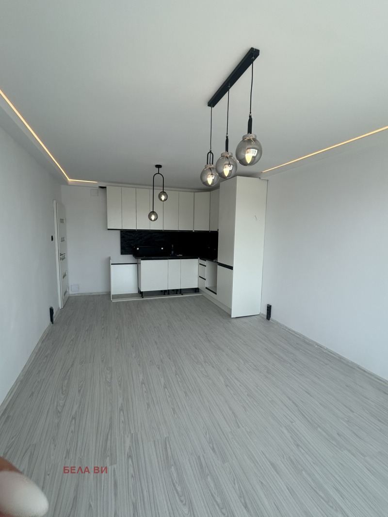 Продава  3-стаен град Перник , Мошино , 65 кв.м | 32290208