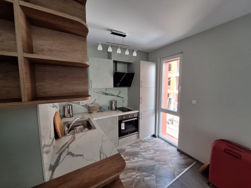 Продава  2-стаен, град Велико Търново, Център •  140 000 € • ID 44115197 — holmes.bg - [1] 