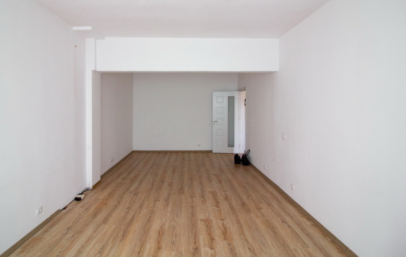 Продава 2-СТАЕН, гр. Сливен, Център