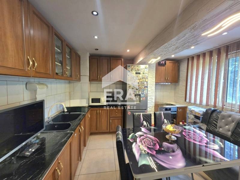 Продава 2-СТАЕН, гр. Русе, Чародейка - Юг, снимка 5 - Апартаменти - 54431139