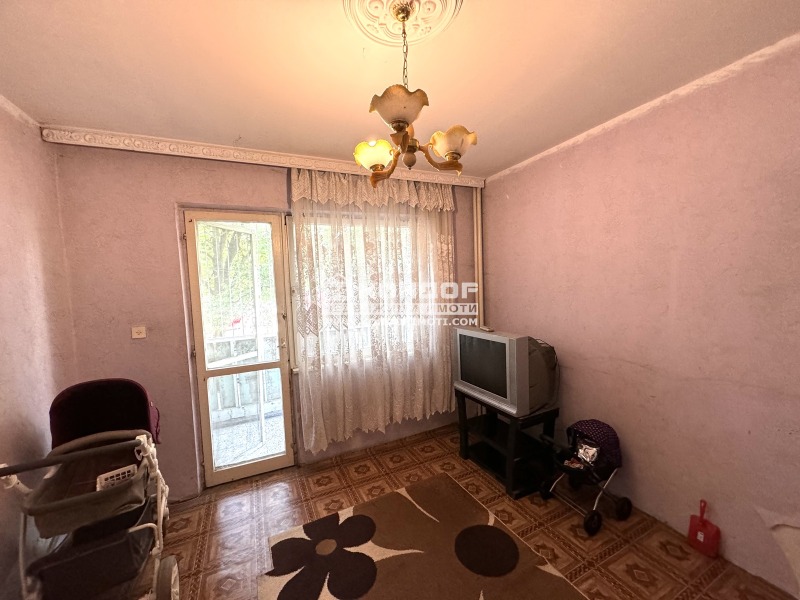 Te koop  2 slaapkamers Plovdiv , Vastanitsjeski , 94 m² | 37881966 - afbeelding [9]