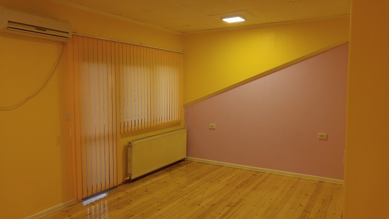 Продава КЪЩА, гр. Перник, Пригаров район, снимка 8 - Къщи - 52784509