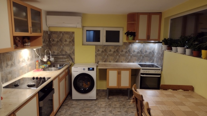 Продава КЪЩА, гр. Перник, Пригаров район, снимка 4 - Къщи - 52784509