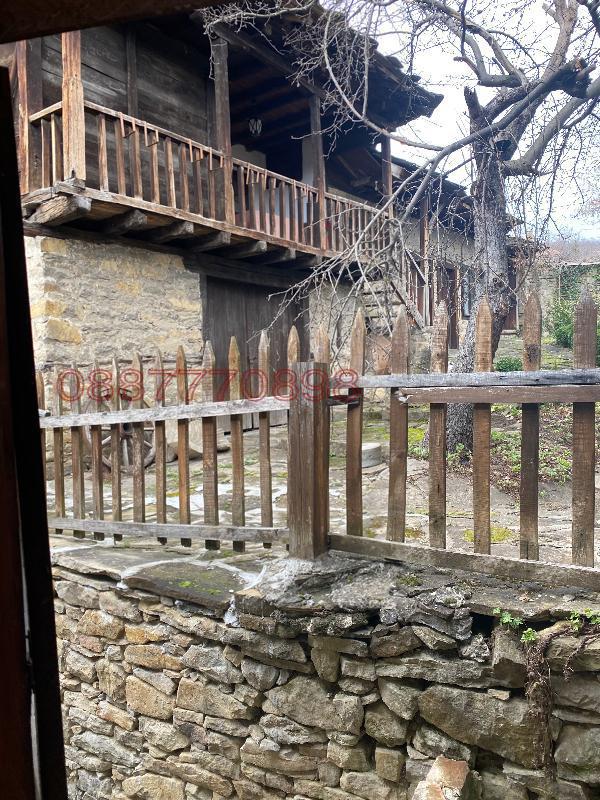 Продава КЪЩА, гр. Дряново, област Габрово, снимка 6 - Къщи - 52770007