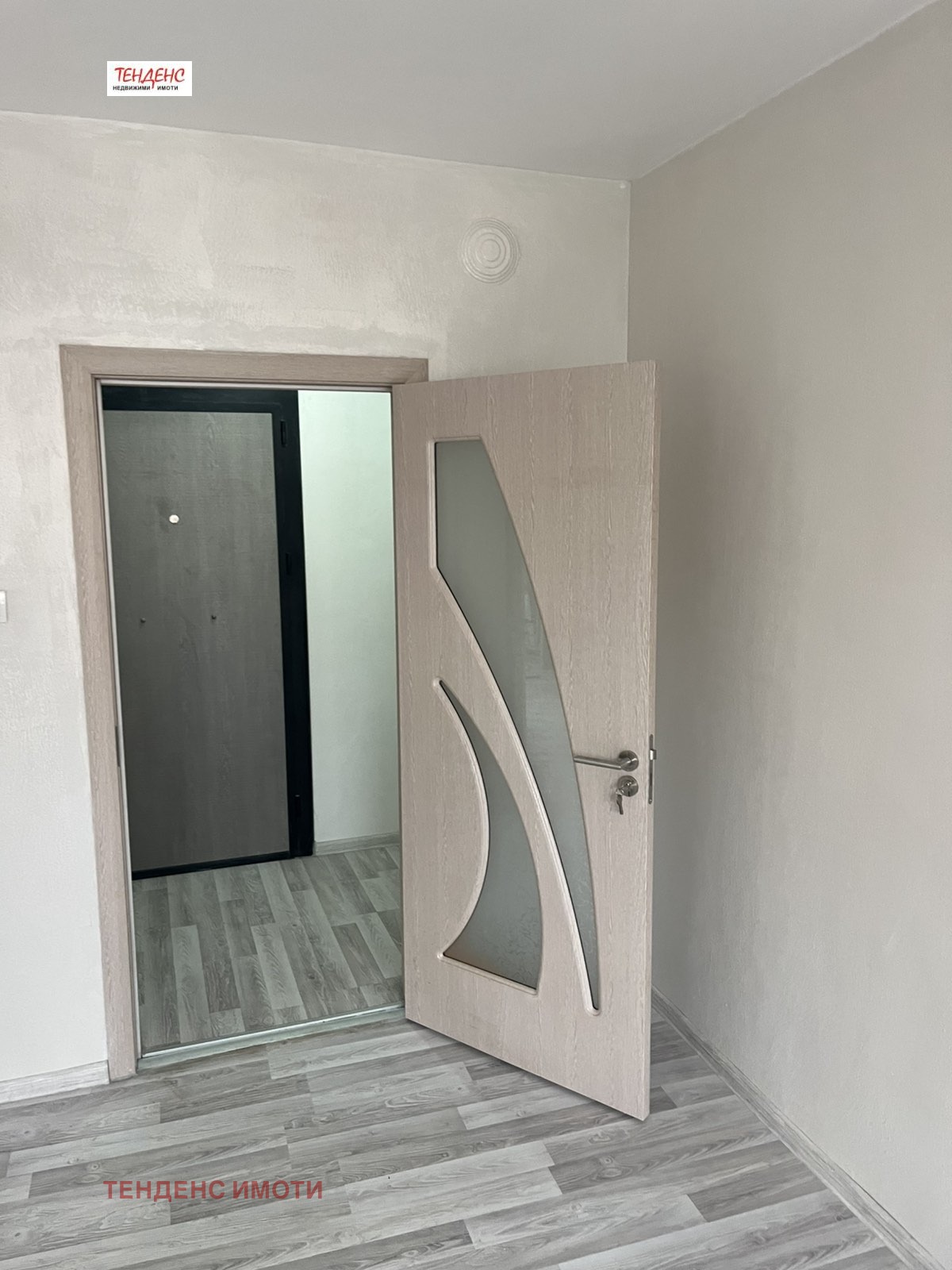 Продава 1-СТАЕН, гр. Кърджали, Възрожденци, снимка 5 - Апартаменти - 55453861
