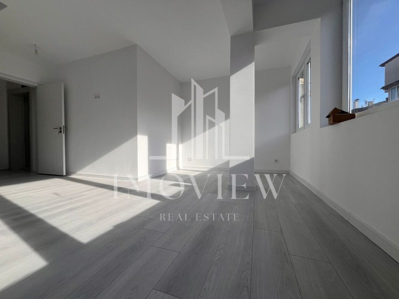 Продава 4-СТАЕН в град Варна, Колхозен пазар - 130 кв.м / 239 900 € » 469 203.62 лв., ИМОВЮ