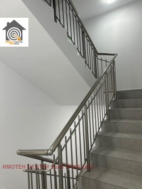   4-, , >