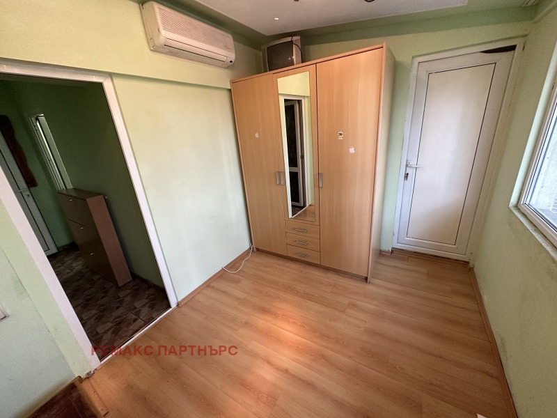 Продаја  2 спаваће собе Варна , Левски 1 , 75 м2 | 46421919 - слика [2]