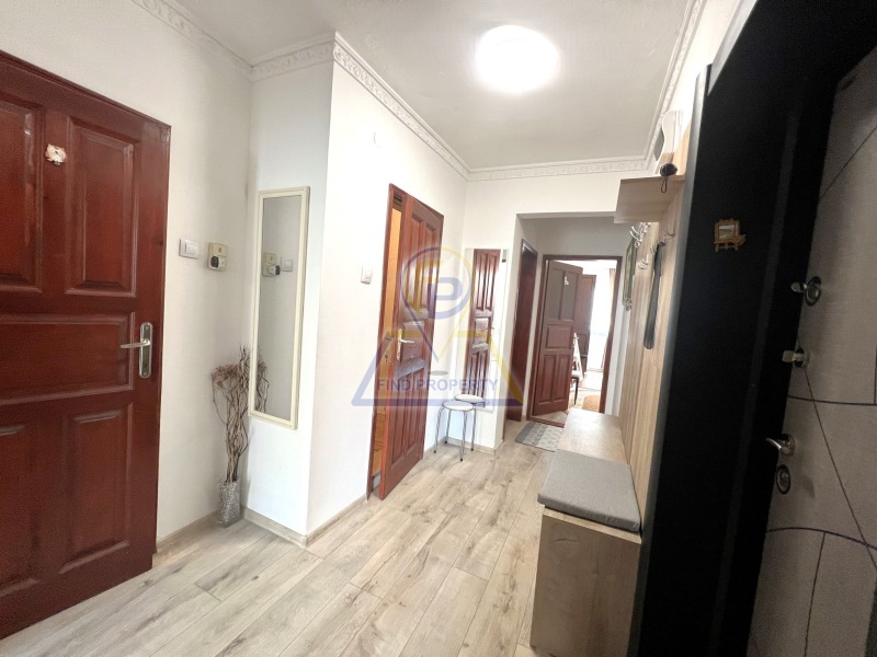 En venta  2 dormitorios Burgas , Vazrazhdane , 93 metros cuadrados | 82482479 - imagen [12]