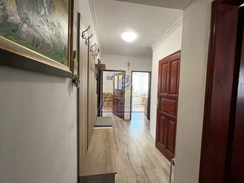 En venta  2 dormitorios Burgas , Vazrazhdane , 93 metros cuadrados | 82482479 - imagen [13]
