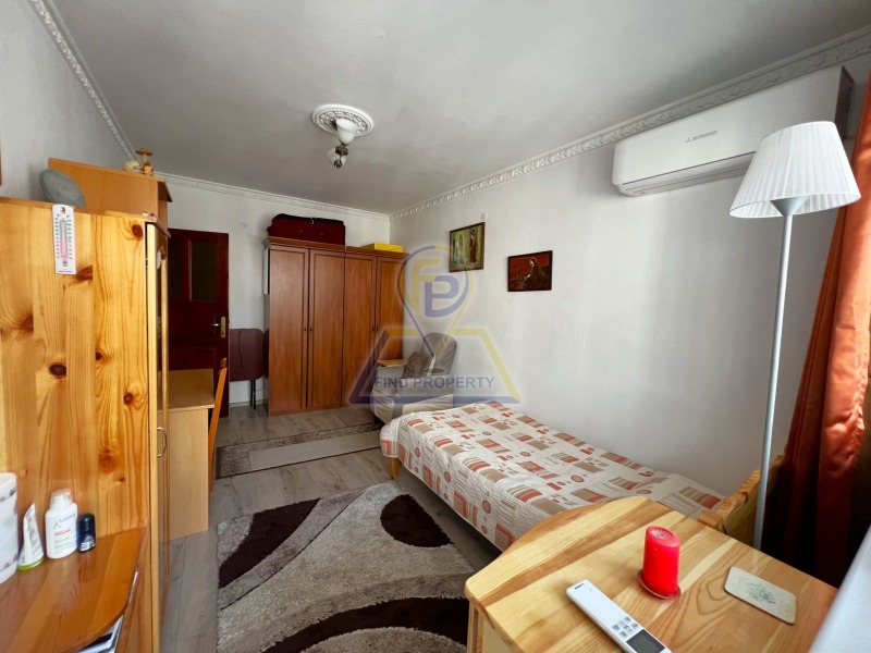 En venta  2 dormitorios Burgas , Vazrazhdane , 93 metros cuadrados | 82482479 - imagen [10]
