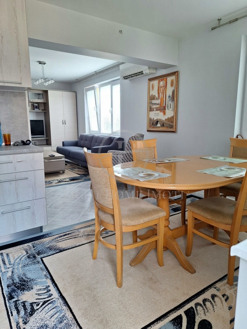 Продава МНОГОСТАЕН, гр. Пловдив, Кършияка, снимка 2 - Апартаменти - 52396385