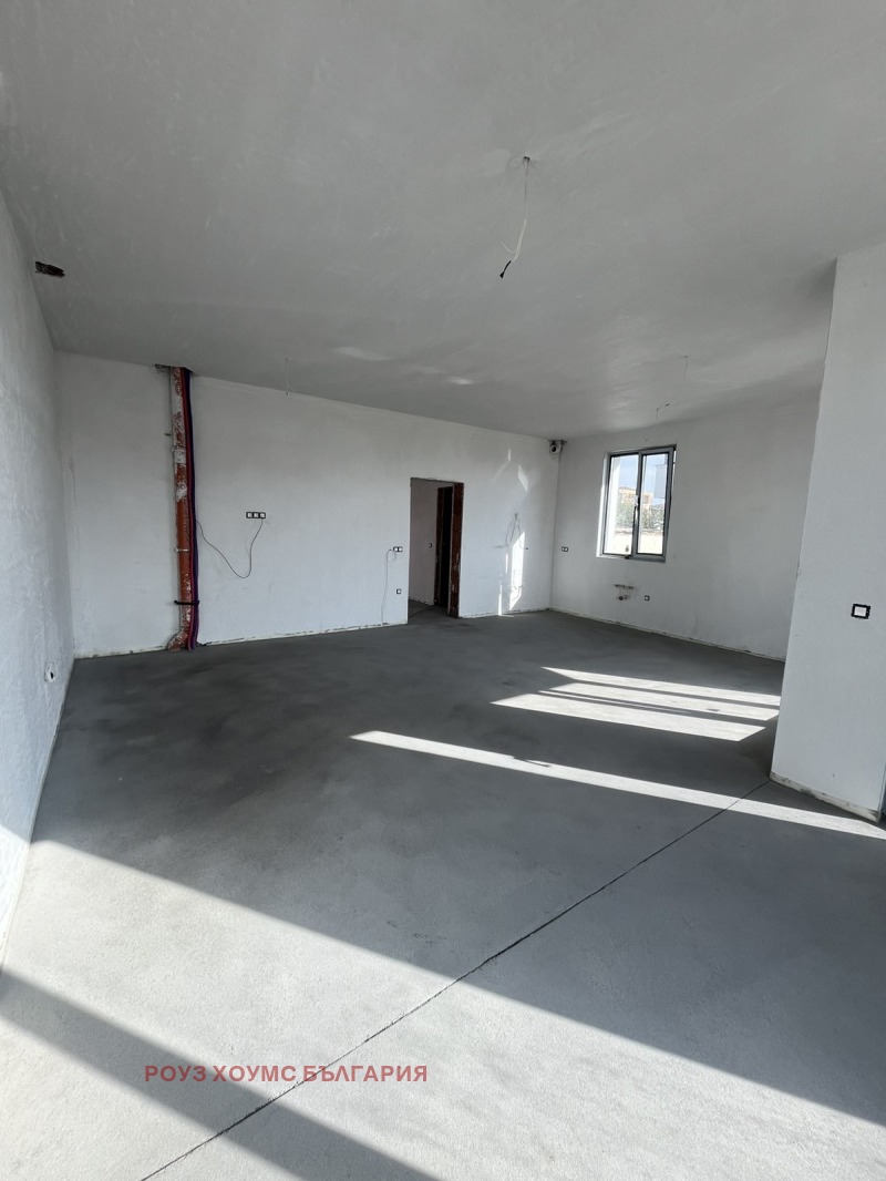 Продава КЪЩА, гр. Пловдив, Беломорски, снимка 2 - Къщи - 52168514