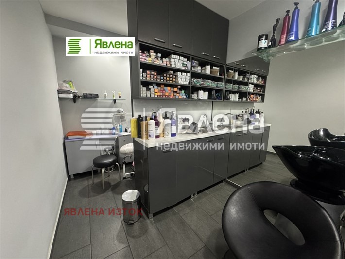 Продава МАГАЗИН, гр. София, Център, снимка 2 - Магазини - 55849878